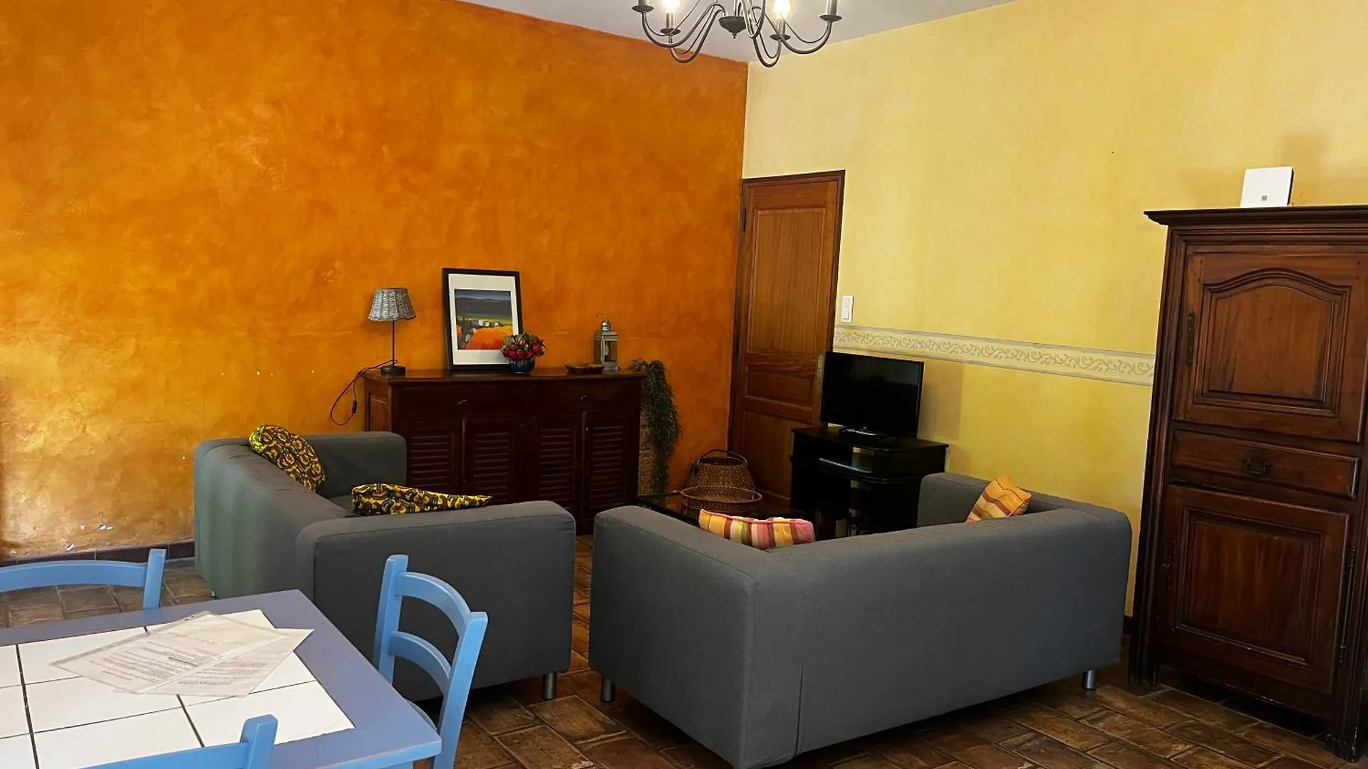 Holiday home Le Mas De Trevouse Saint-Saturnin-les-Avignon