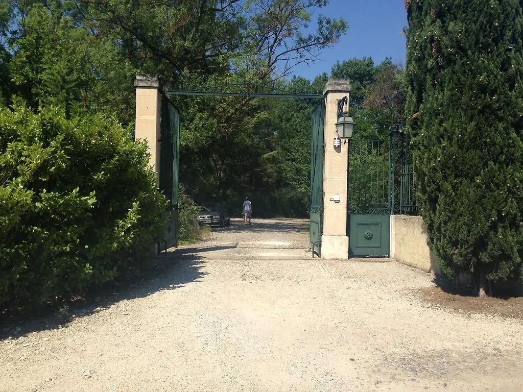 Holiday home Le Mas De Trevouse Saint-Saturnin-les-Avignon