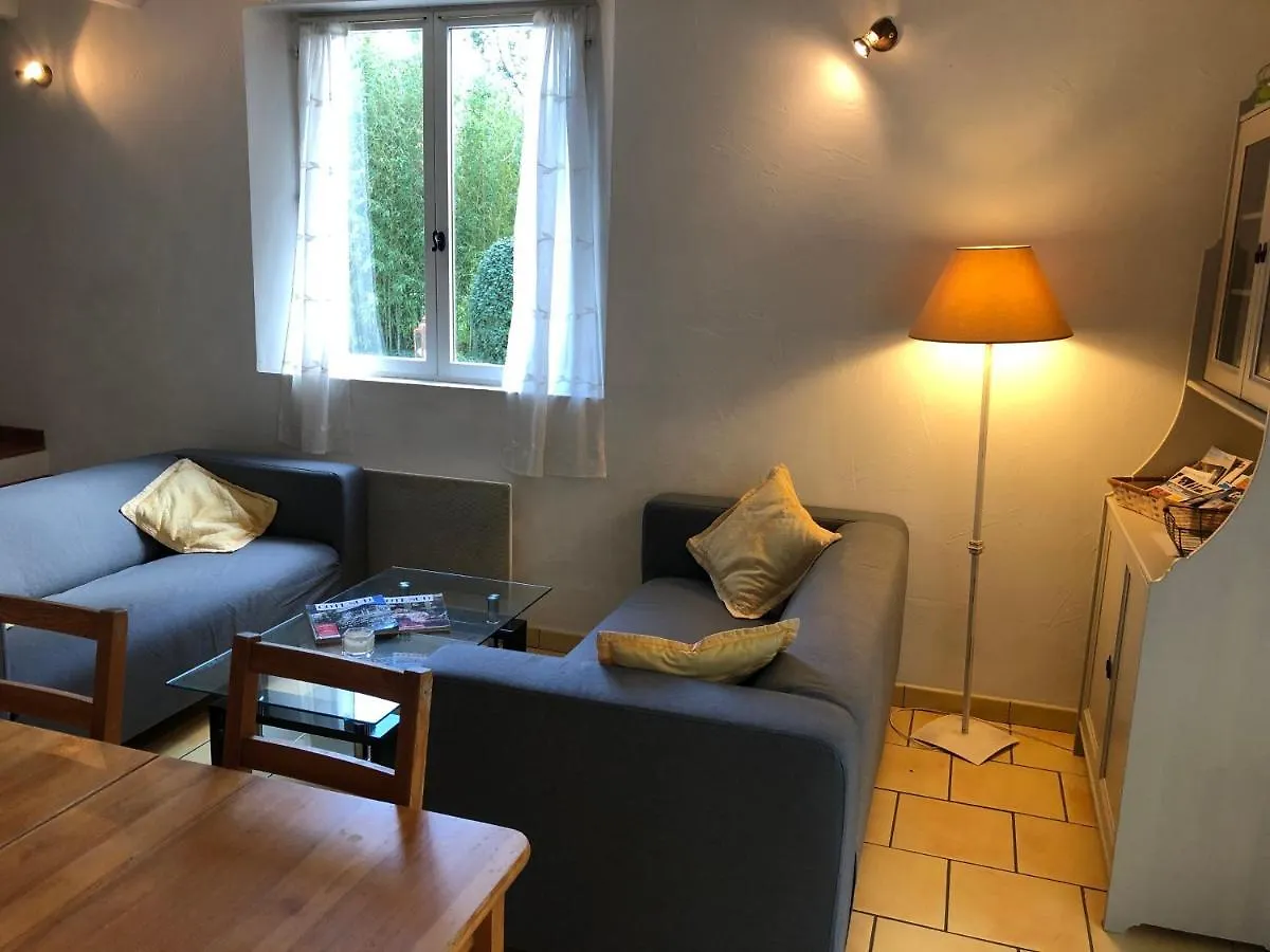 Le Mas De Trevouse Saint-Saturnin-les-Avignon Holiday home